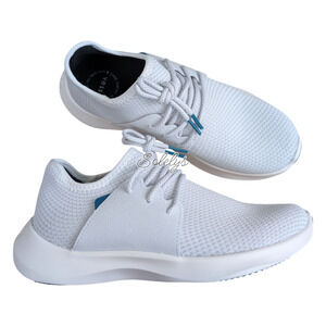 Vessi Everyday Classic Womens 8 Pearl White Waterproof Knit Lace Up Sneaker